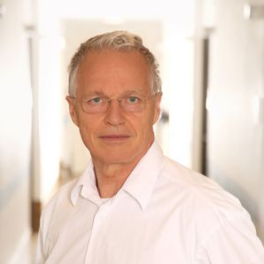 Dr. med. Michael Angerer Dr. med. Michael Angerer